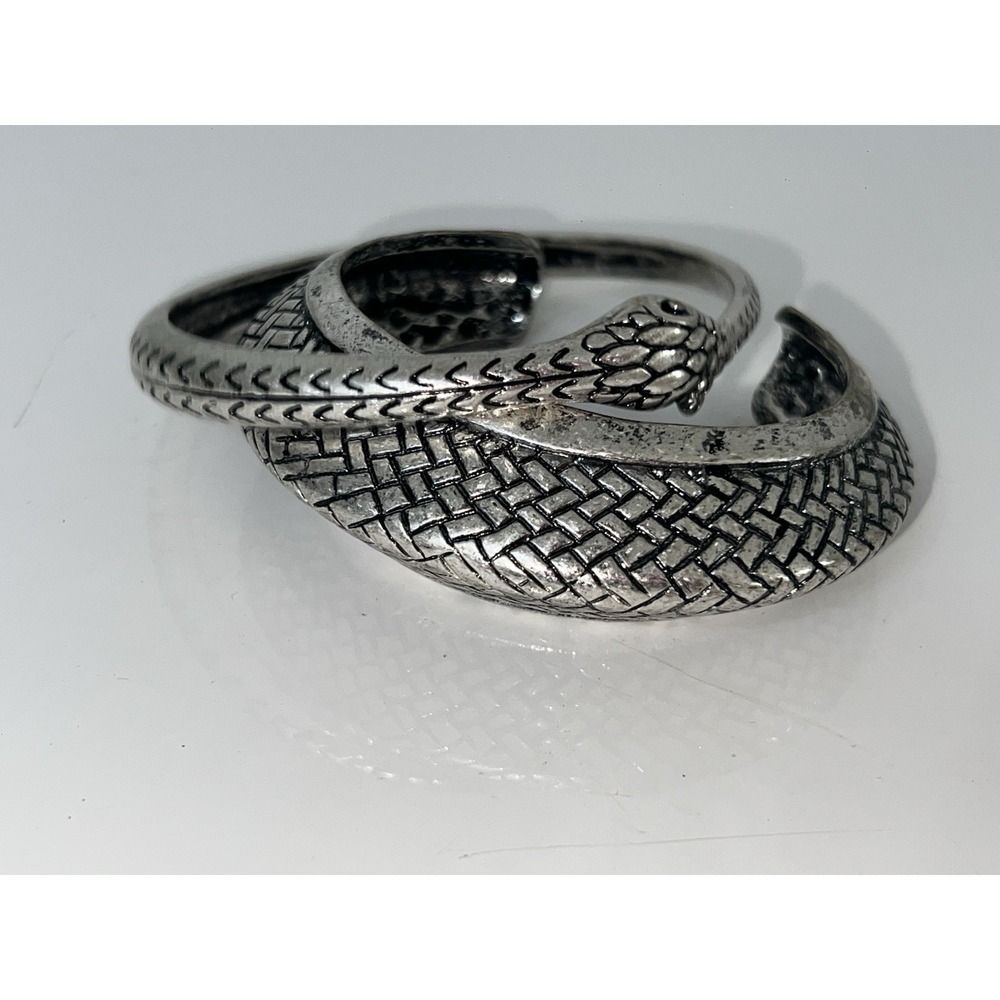 Zara Silver Kate Textured Cuff Bracelets Set Of 2 (…/b61)